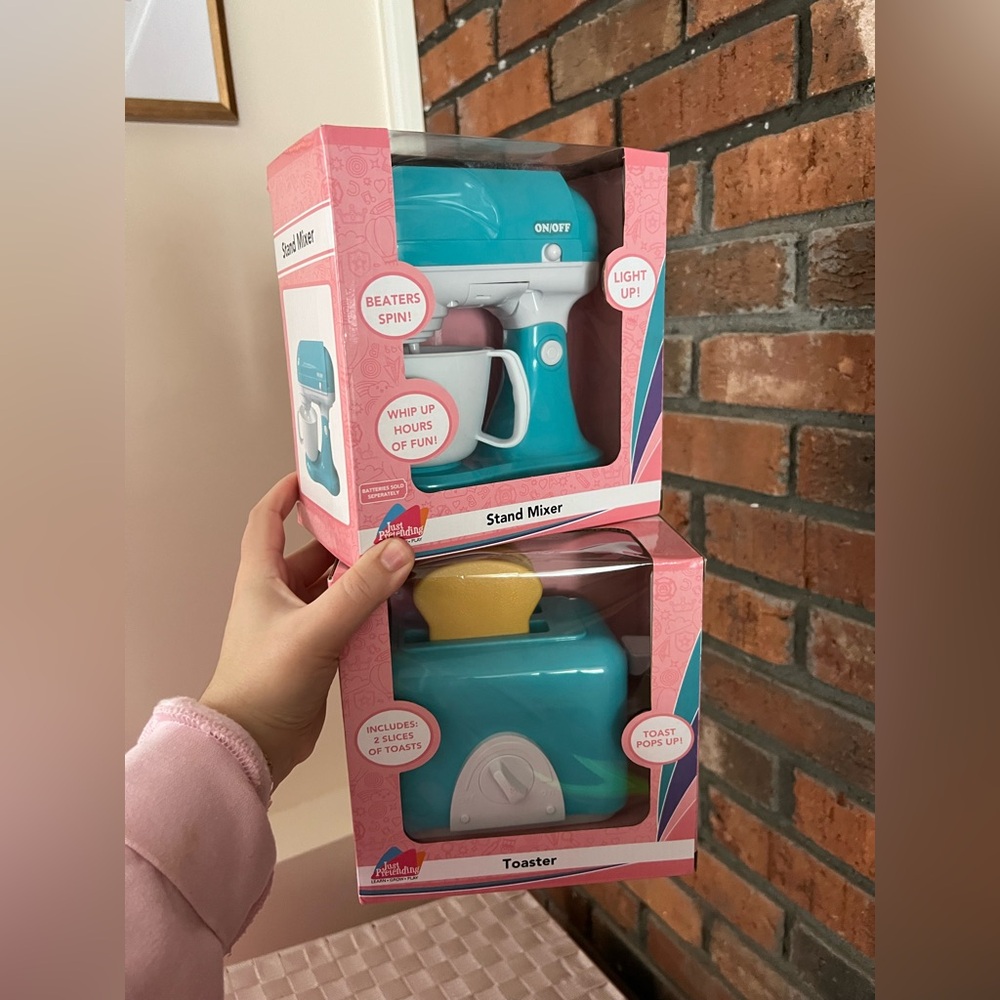 Imaginative Play - Kitchen Appliances — TOASTER & STAND MIXER — NWOT